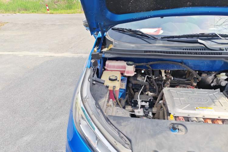 Used BYD Yuan New Energy 2019 EV360 Smart Connect Leading Model Engine Bay Right