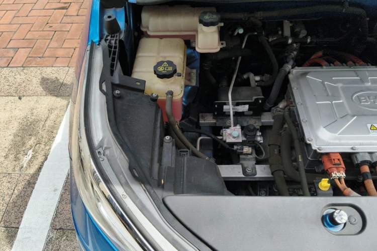 Used BYD Yuan New Energy 2019 EV360 Smart Connect Elite Model Engine Bay Right
