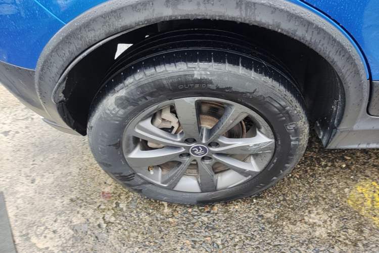 Used BYD Yuan New Energy 2019 EV535 Smart Connect Trendsetting Model Exterior 3