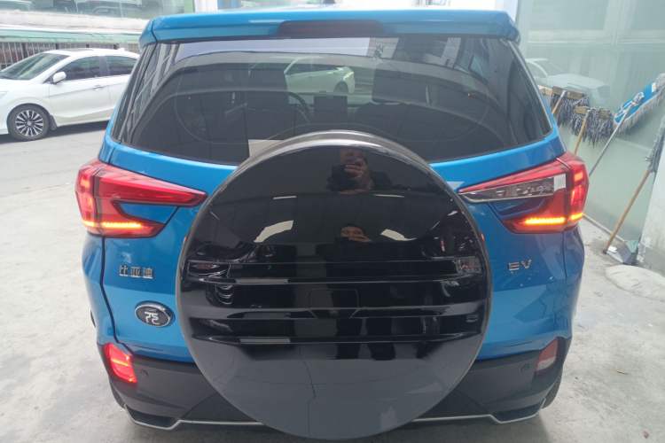 Used BYD Yuan New Energy 2019 EV535 Smart Connect Trendsetting Model Exterior 4