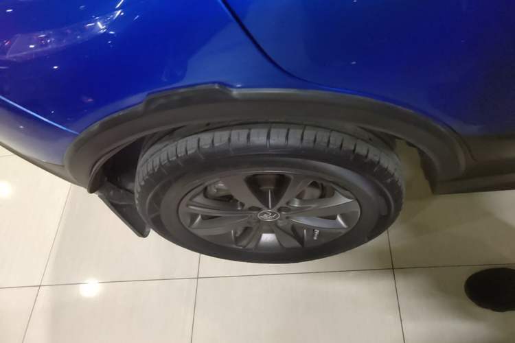 Used BYD Yuan New Energy 2019 EV535 Smart Connect Trendsetting Model Exterior 5