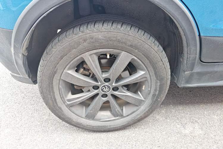 Used BYD Yuan New Energy 2019 EV535 Smart Connect Trendsetting Model Exterior 5