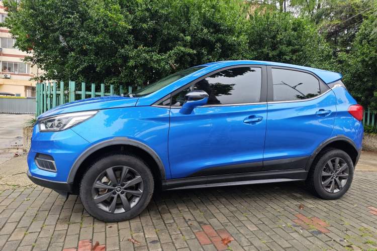 Used BYD Yuan New Energy 2019 EV535 Smart Connect Trendsetting Model Exterior 6