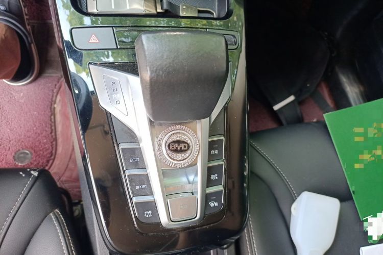 Used BYD Yuan New Energy 2019 EV535 Smart Connect Trendsetting Model Gear Lever