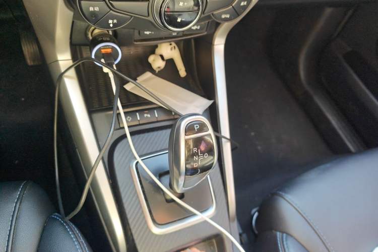 Used BYD Yuan New Energy 2019 EV360 Smart Connect Leading Model Gear Lever