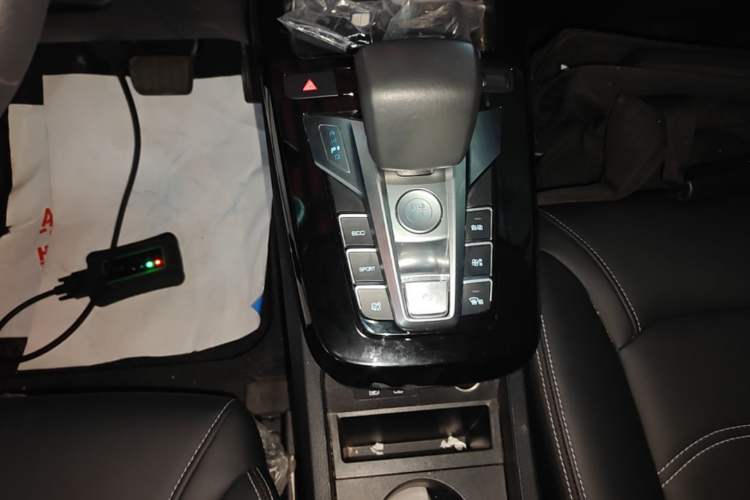 Used BYD Yuan New Energy 2019 EV535 High-Energy Leading Edition Gear Lever