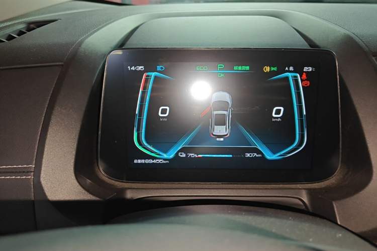 Used BYD Yuan New Energy 2019 EV535 High-Energy Leading Edition Instrument Cluster