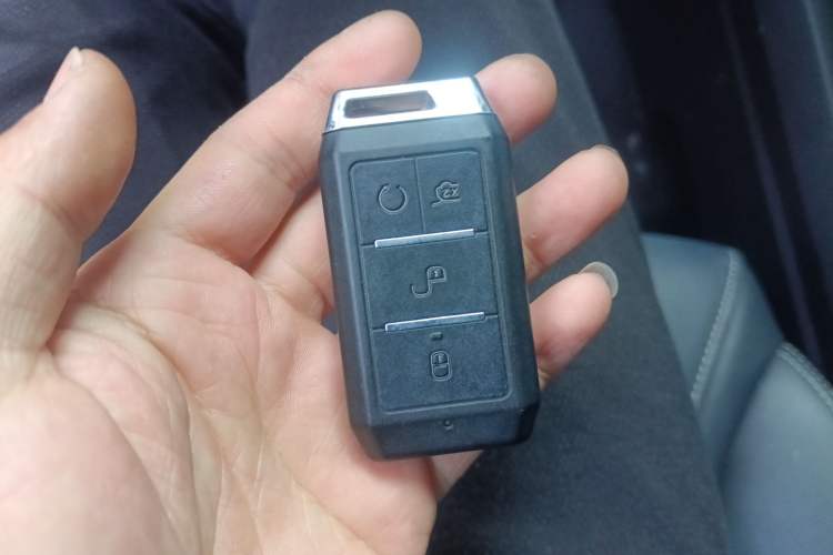 Used BYD Yuan New Energy 2019 EV535 Smart Connect Trendsetting Model Interior 1