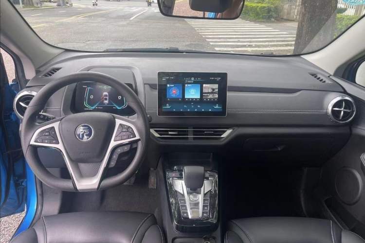 Used BYD Yuan New Energy 2019 EV535 High-Energy Leading Edition Interior 1