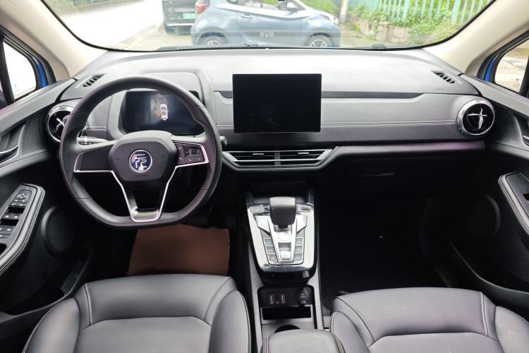 Used BYD Yuan New Energy 2019 EV535 Smart Connect Trendsetting Model Interior 3