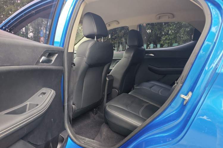 Used BYD Yuan New Energy 2019 EV535 Smart Connect Trendsetting Model Interior 5