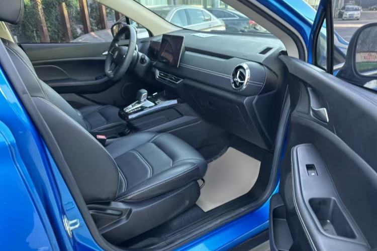 Used BYD Yuan New Energy 2019 EV535 Smart Connect Trendsetting Model Interior 6