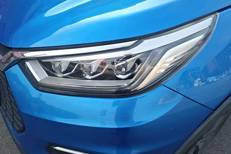 Used BYD Yuan New Energy 2019 EV535 Smart Connect Trendsetting Model Left Front Headlight