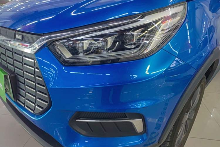Used BYD Yuan New Energy 2019 EV535 Smart Connect Trendsetting Model Left Front Headlight
