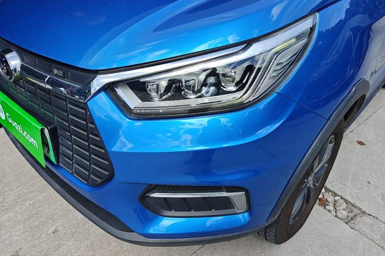 Used BYD Yuan New Energy 2019 EV535 Smart Connect Trendsetting Model Left Front Headlight