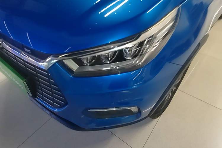 Used BYD Yuan New Energy 2019 EV535 Smart Connect Trendsetting Model Left Front Headlight