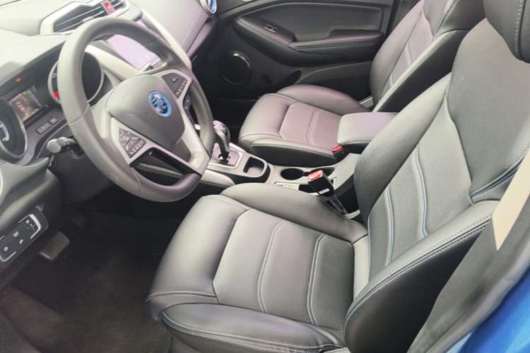 Used BYD Yuan New Energy 2019 EV360 Smart Connect Leading Model Left Front Seat