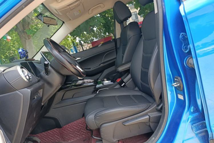 Used BYD Yuan New Energy 2019 EV535 Smart Connect Trendsetting Model Left Front Seat