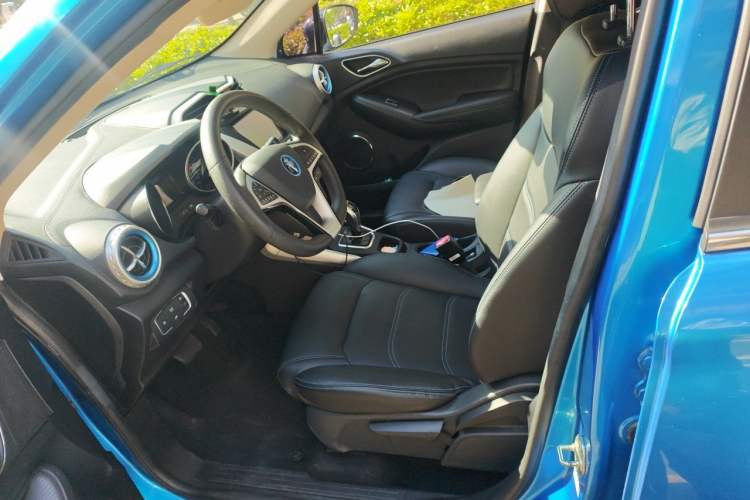 Used BYD Yuan New Energy 2019 EV360 Smart Connect Leading Model Left Front Seat