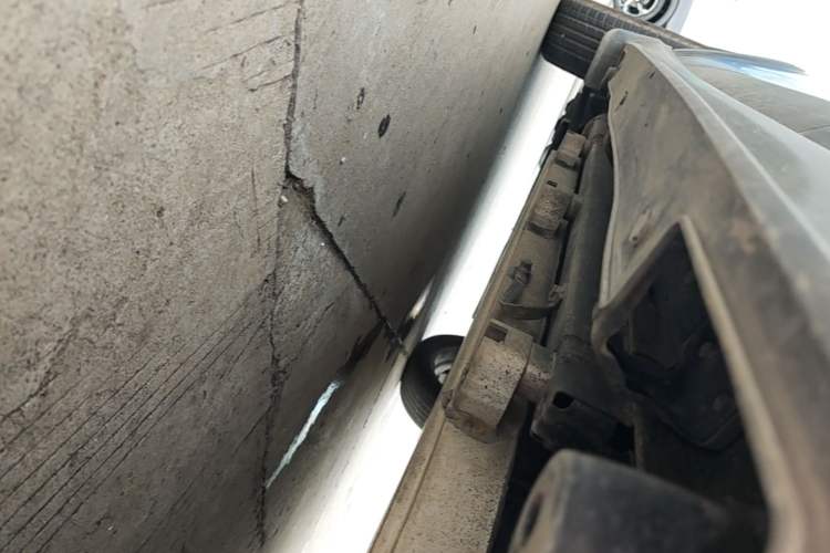 Used BYD Yuan New Energy 2019 EV535 Smart Connect Trendsetting Model Left Side Sill