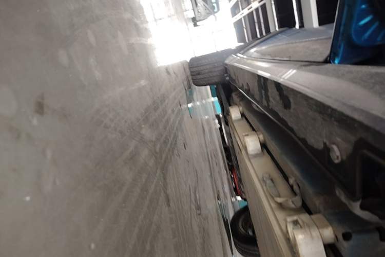 Used BYD Yuan New Energy 2019 EV535 Smart Connect Trendsetting Model Left Side Sill