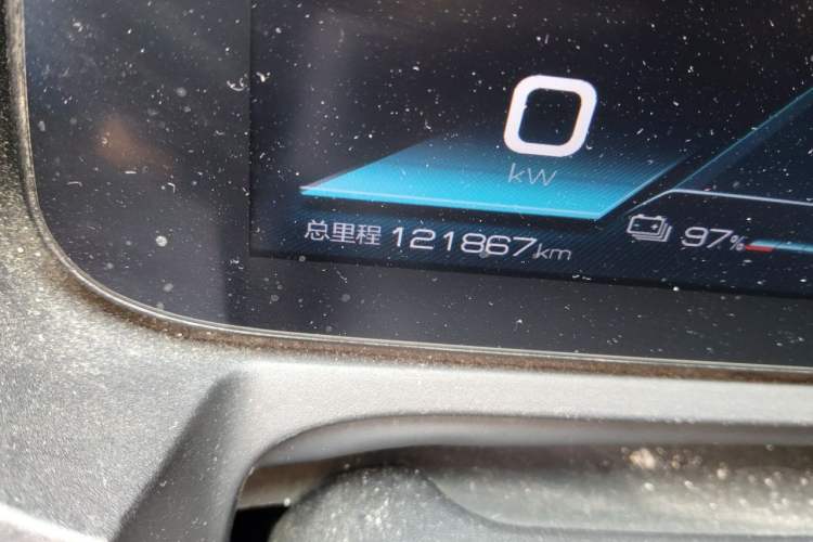 Used BYD Yuan New Energy 2019 EV535 Smart Connect Trendsetting Model Odometer Close Up