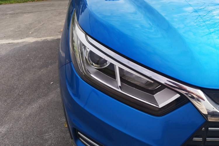 Used BYD Yuan New Energy 2019 EV360 Smart Connect Leading Model Right Front Headlight