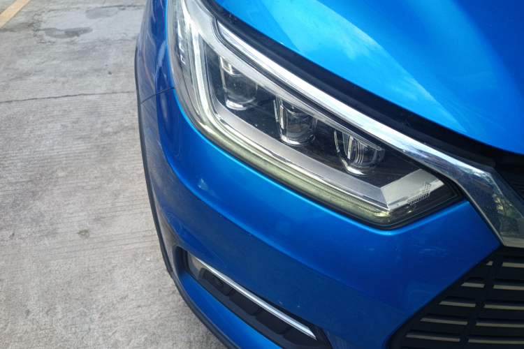 Used BYD Yuan New Energy 2019 EV535 High-Energy Leading Edition Right Front Headlight