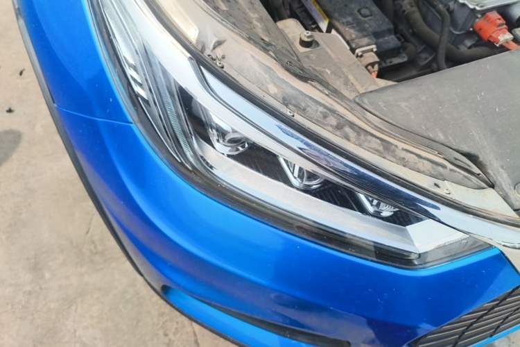 Used BYD Yuan New Energy 2019 EV535 High-Energy Leading Edition Right Front Headlight