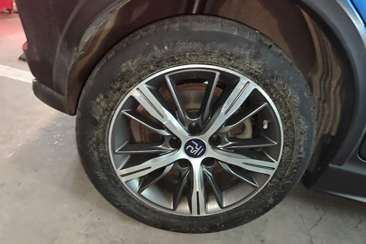 Used BYD Yuan New Energy 2019 EV535 High-Energy Leading Edition Right Rear Wheel Hub