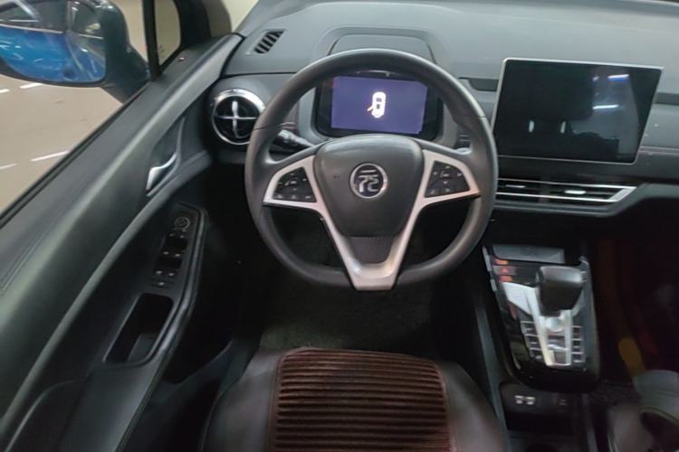 Used BYD Yuan New Energy 2019 EV535 Smart Connect Trendsetting Model Steering Wheel