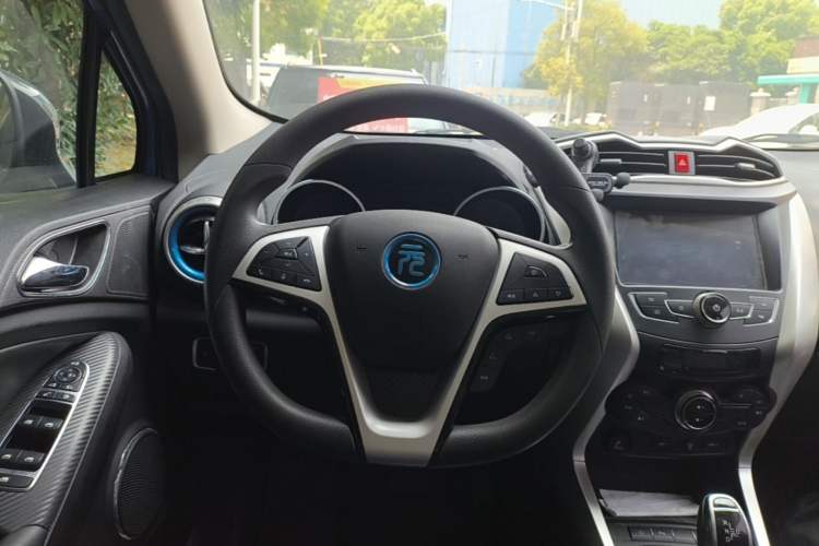Used BYD Yuan New Energy 2019 EV360 Smart Connect Leading Model Steering Wheel