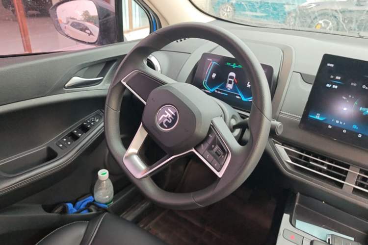 Used BYD Yuan New Energy 2019 EV535 Smart Connect Trendsetting Model Steering Wheel