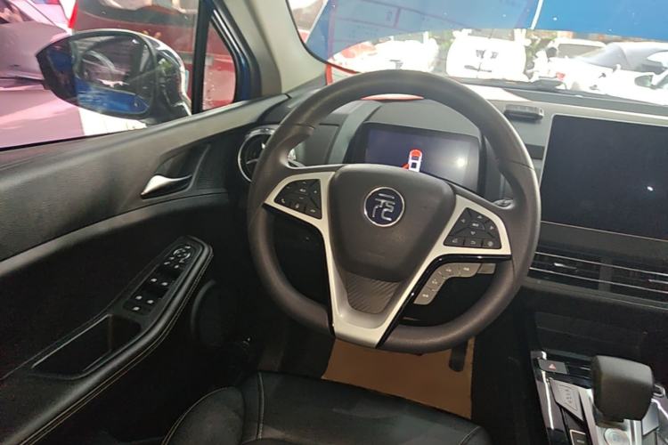 Used BYD Yuan New Energy 2019 EV535 High-Energy Leading Edition Steering Wheel