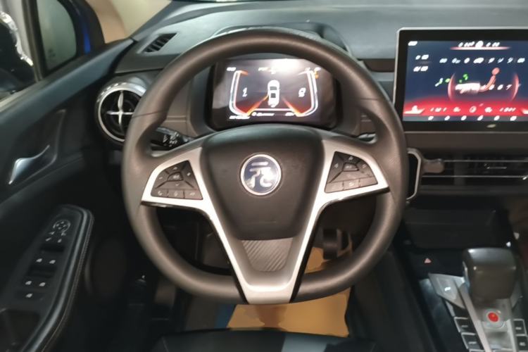 Used BYD Yuan New Energy 2019 EV535 Smart Connect Trendsetting Model Steering Wheel