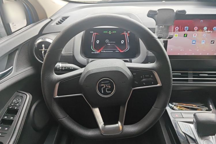 Used BYD Yuan New Energy 2019 EV535 Smart Connect Trendsetting Model Steering Wheel
