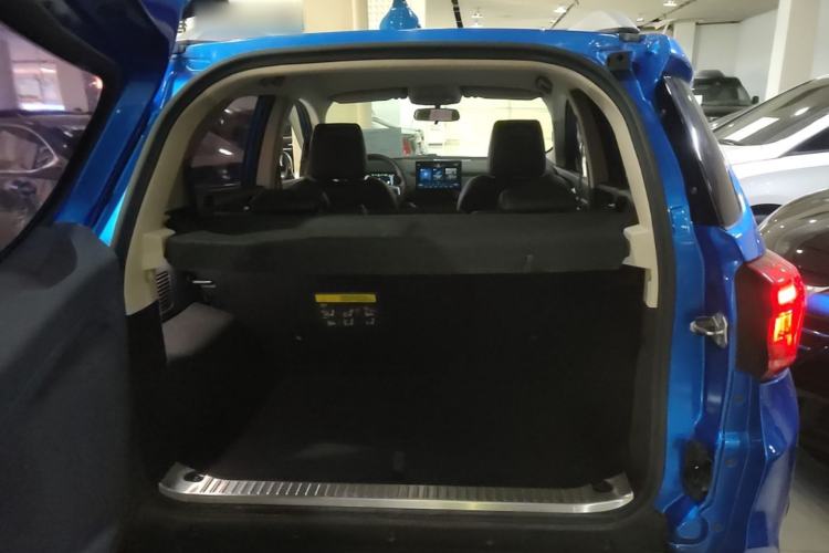 Used BYD Yuan New Energy 2019 EV535 Smart Connect Trendsetting Model Trunk