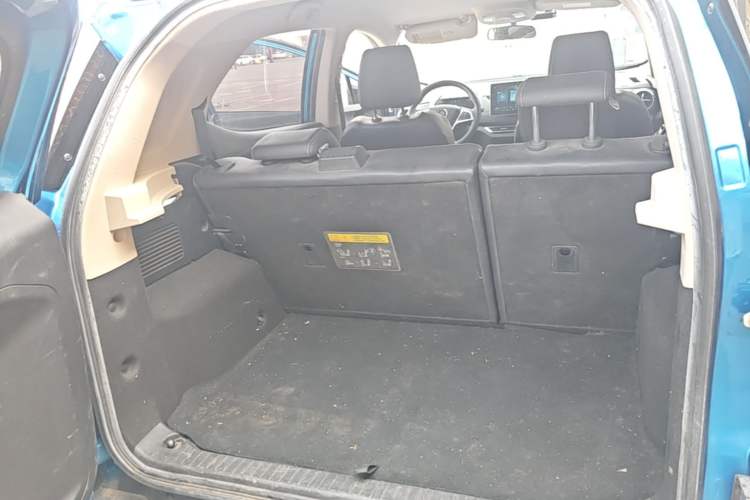 Used BYD Yuan New Energy 2019 EV535 Smart Connect Trendsetting Model Trunk