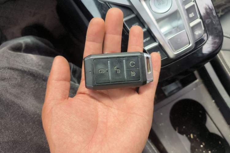 Used BYD Yuan New Energy 2019 EV360 Smart Connect Leading Model Vehicle Key