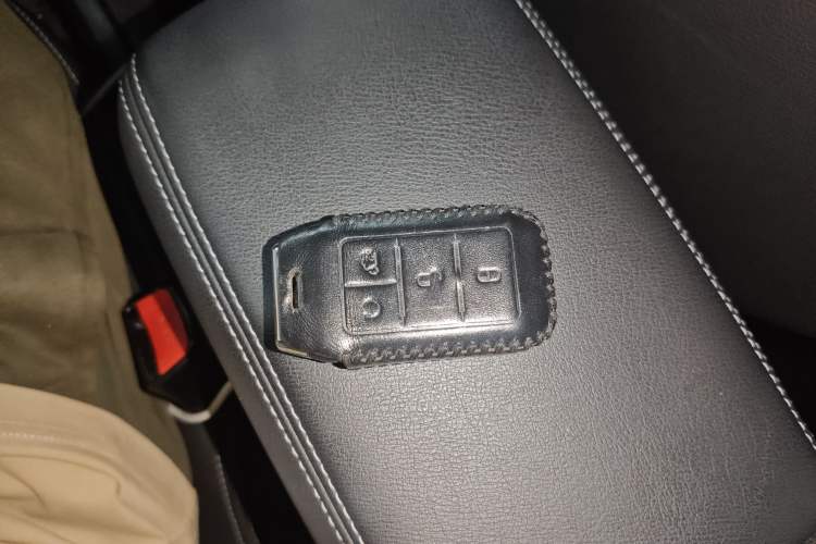 Used BYD Yuan New Energy 2019 EV535 Smart Connect Trendsetting Model Interior 1