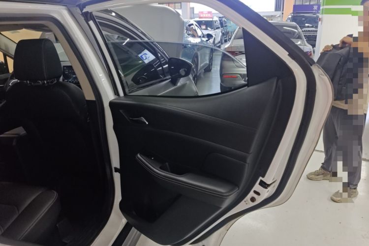 Used BYD Yuan New Energy 2019 EV535 Smart Connect Trendsetting Model Interior 4