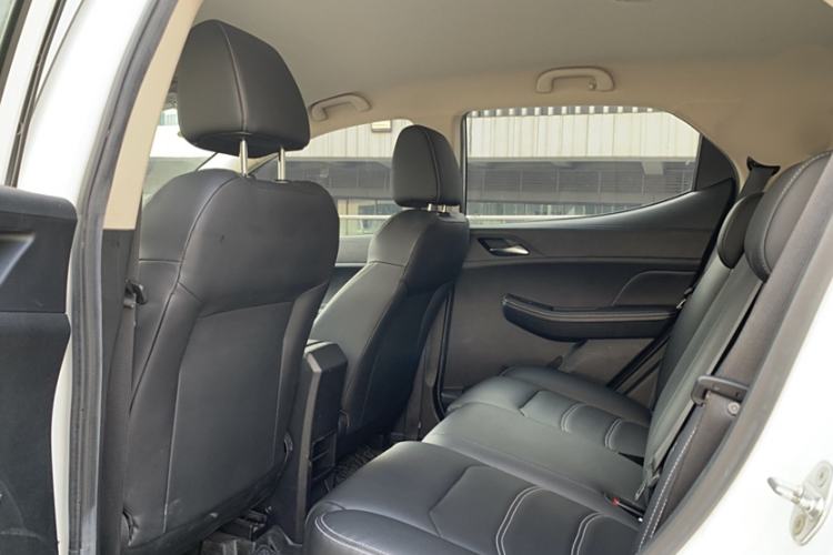 Used BYD Yuan New Energy 2019 EV535 Smart Connect Trendsetting Model Interior 7