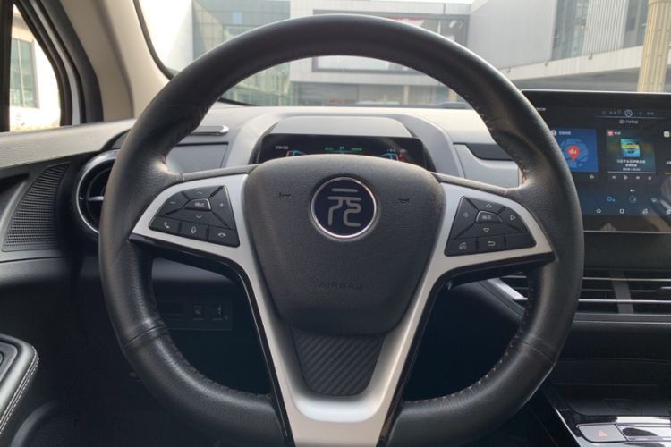 Used BYD Yuan New Energy 2019 EV535 Smart Connect Trendsetting Model Steering Wheel