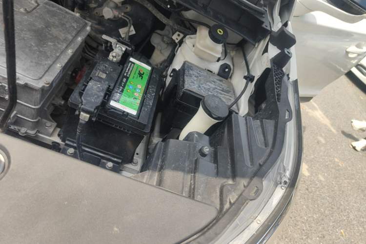 Used BYD Yuan New Energy 2019 EV535 Smart Connect Trendsetting Model Engine Bay Left