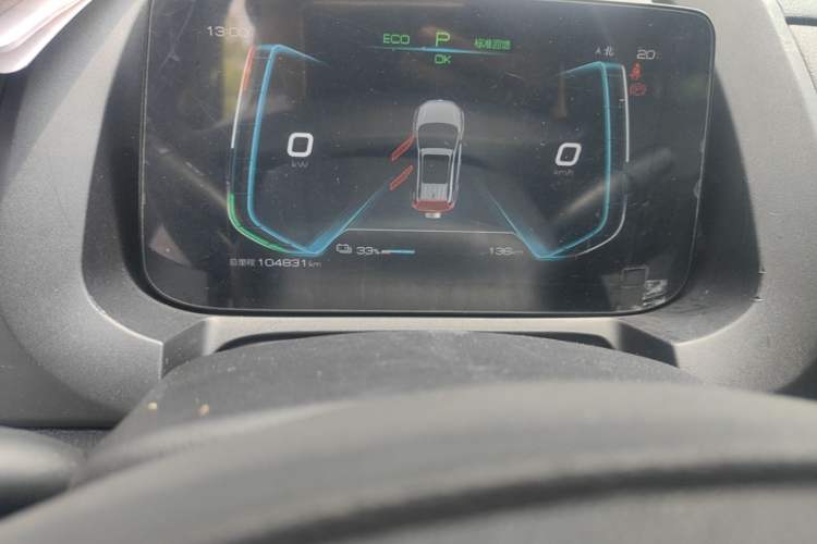 Used BYD Yuan New Energy 2019 EV535 Smart Connect Trendsetting Model Odometer Close Up