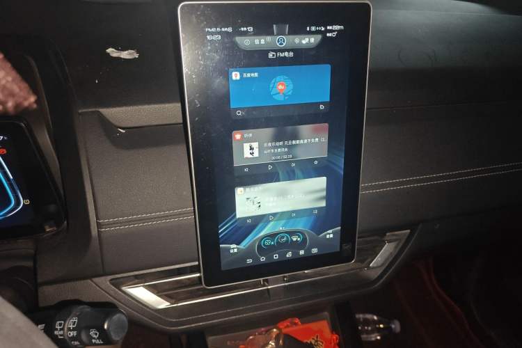 Used BYD Yuan New Energy 2019 EV535 High-Energy Leading Edition Audio And AC Panel