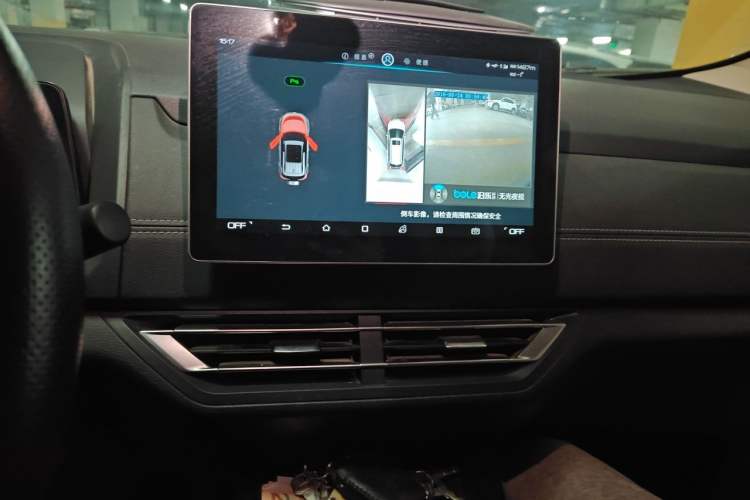Used BYD Yuan New Energy 2019 EV360 Smart Connect Luxurious Model Audio And AC Panel