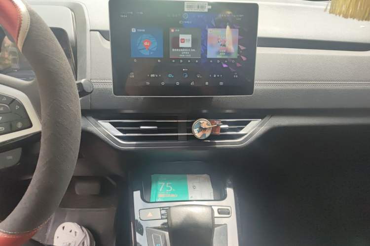 Used BYD Yuan New Energy 2019 EV535 High-Energy Leading Edition Audio And AC Panel