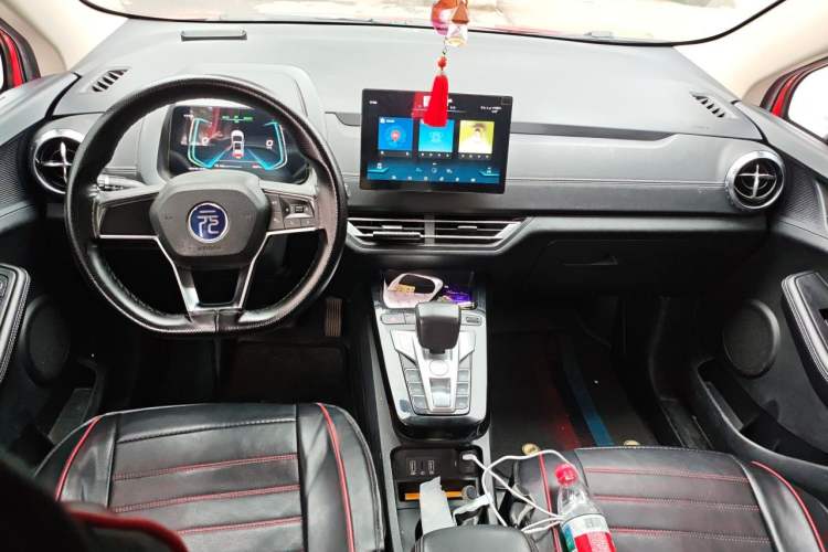 Used BYD Yuan New Energy 2019 EV535 Smart Connect Trendsetting Model Center Console