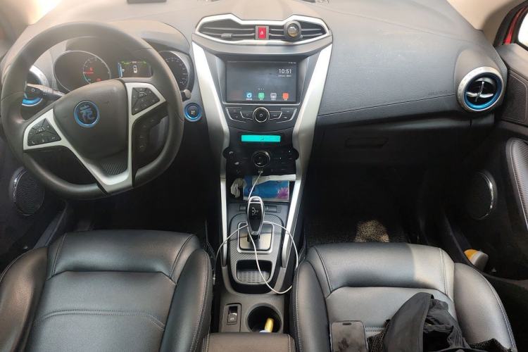 Used BYD Yuan New Energy 2019 EV360 Smart Connect Elite Model Center Console